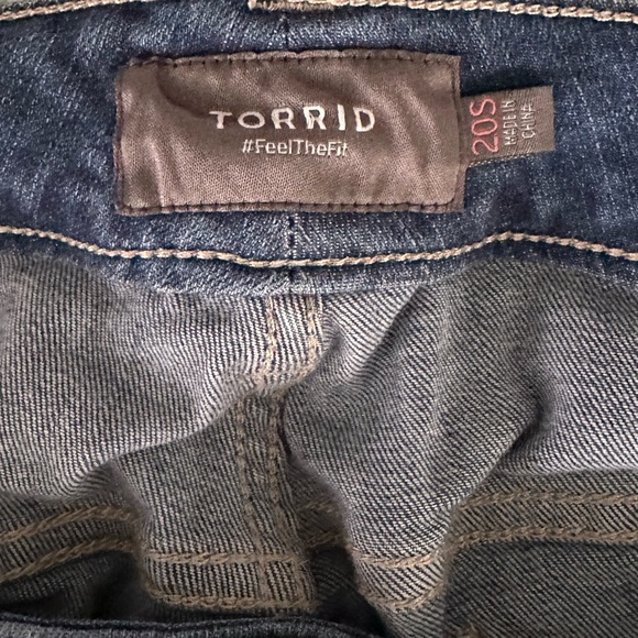 Torrid jeans - Picture 2 of 4